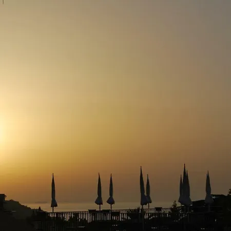 Syrentum * Sorrento
